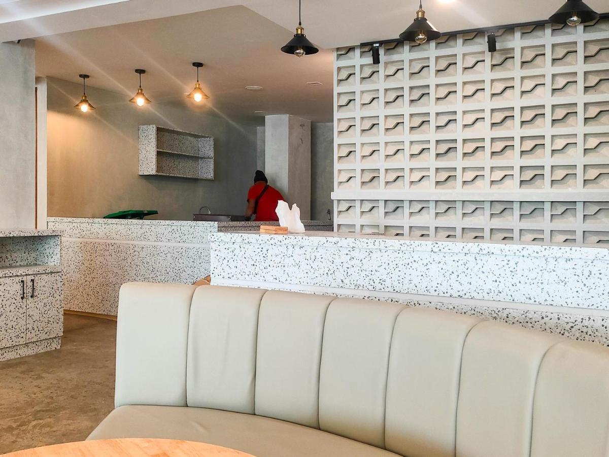 Travel Biz Hotel Medan Mitra Reddoorz Eksteriør bilde