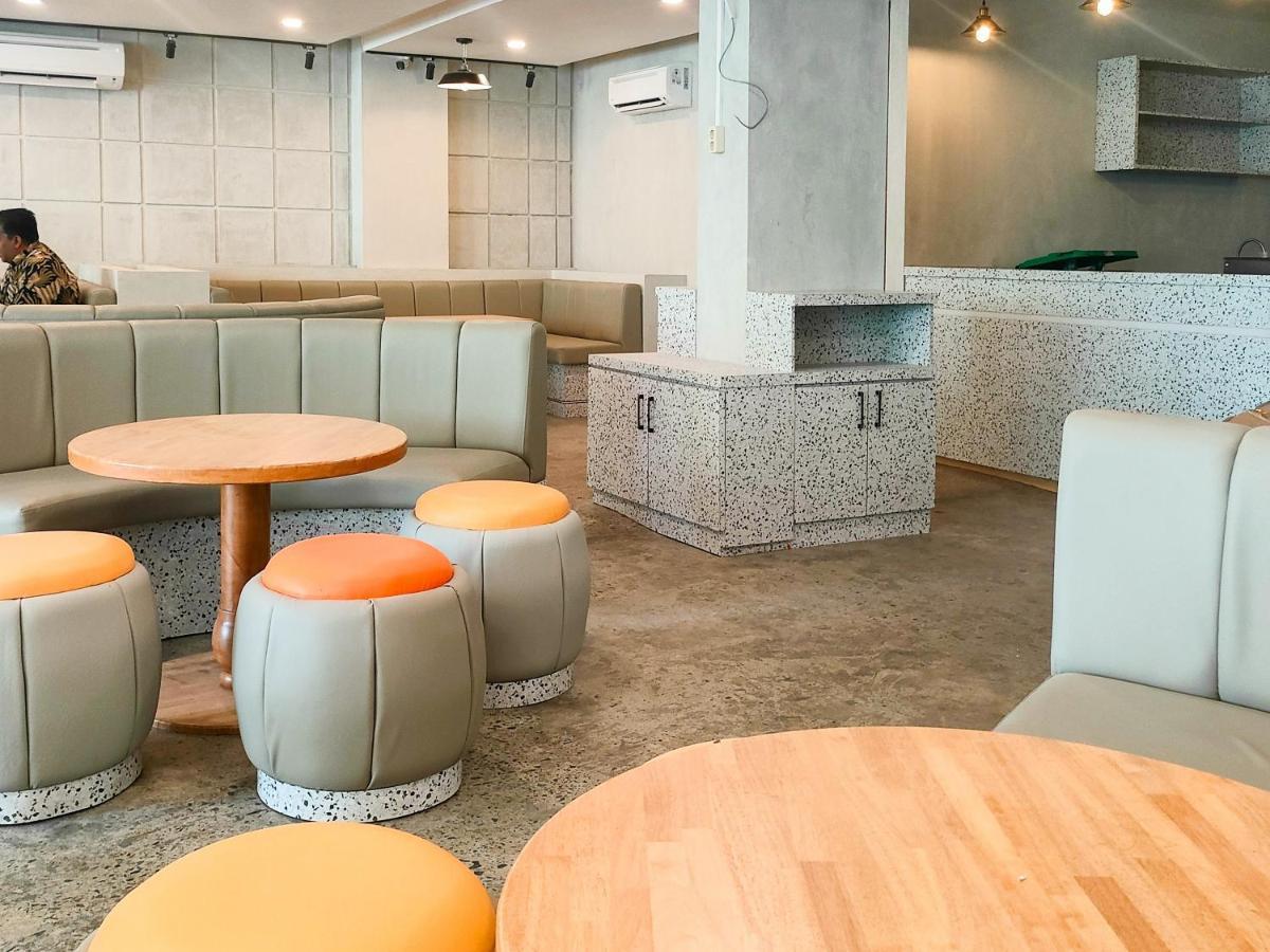Travel Biz Hotel Medan Mitra Reddoorz Eksteriør bilde